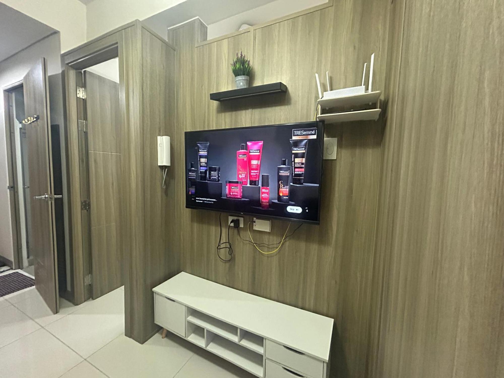 2Br Coast Residences Manila Esterno foto